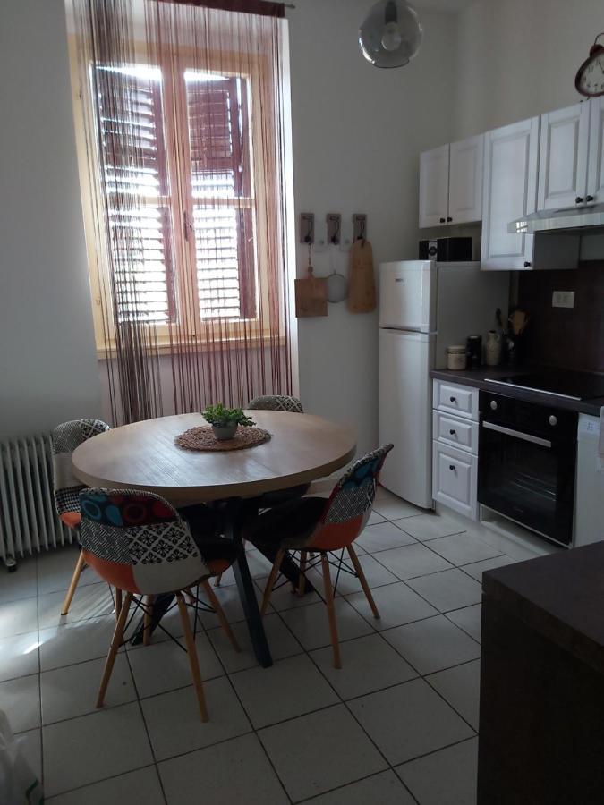 Karmen Apartament *